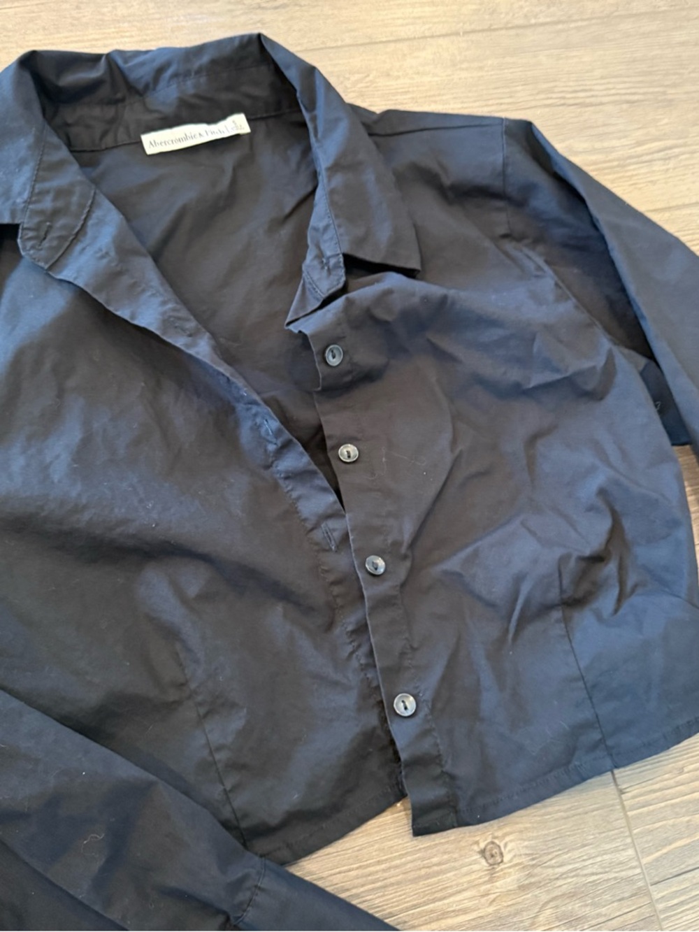 Abercrombie & Fitch Collared Crop Boxy Blouses Size Small - Picture 5 of 5